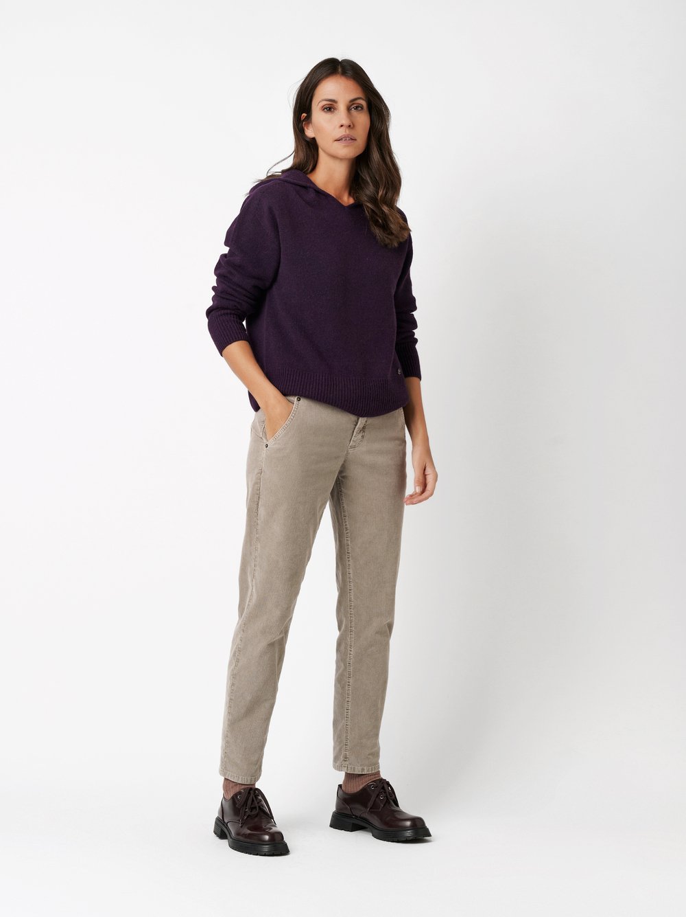 Hose Liv taupe Outfitansicht