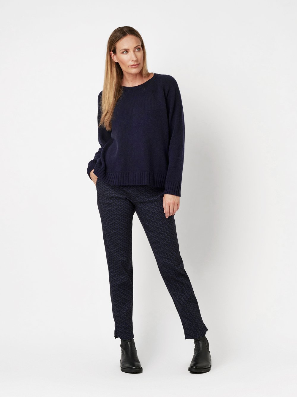 Pullover Giulia navy Outfitansicht