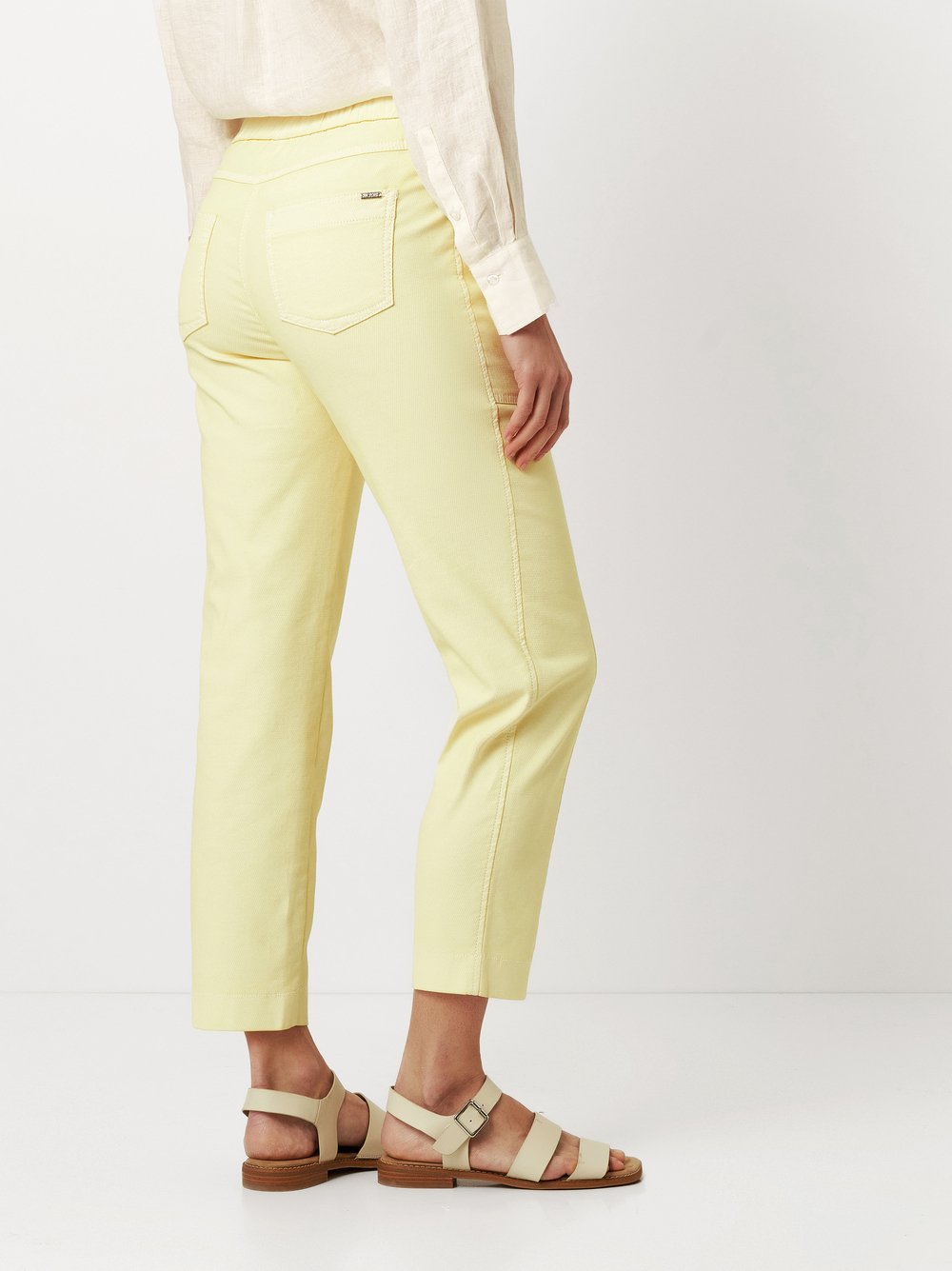 Hose Sue lemonade Rueckansicht