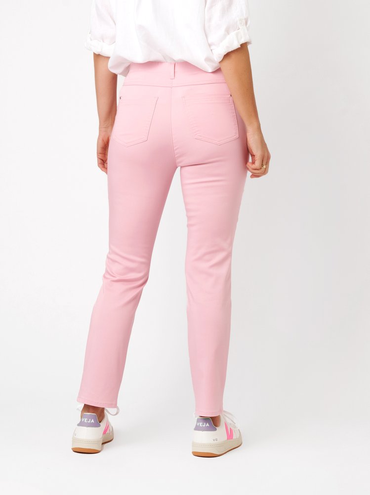 Womens trousers Meine beste Freundin 7/8 in rose, summery 7/8 pants, back view worn by model