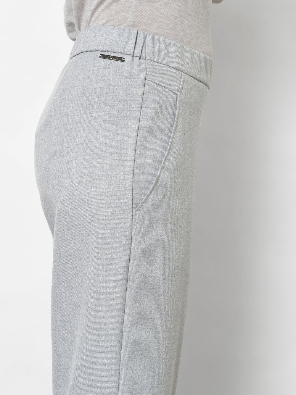 Damenhose Sue 7/8 in Hellgrau, Weite 7/8-Hose aus Gabardine, Detailansicht