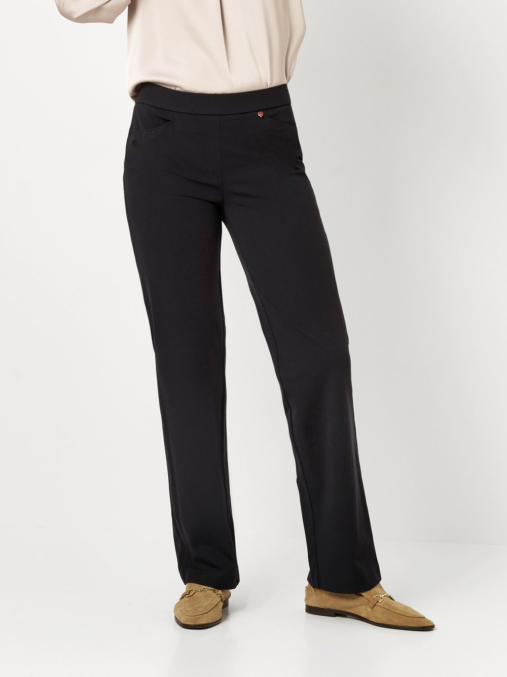 Trousers Scarlet navy front view