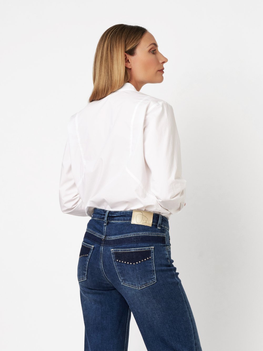 Bluse Bernice white Rueckansicht Bluse Bernice white Rueckansicht