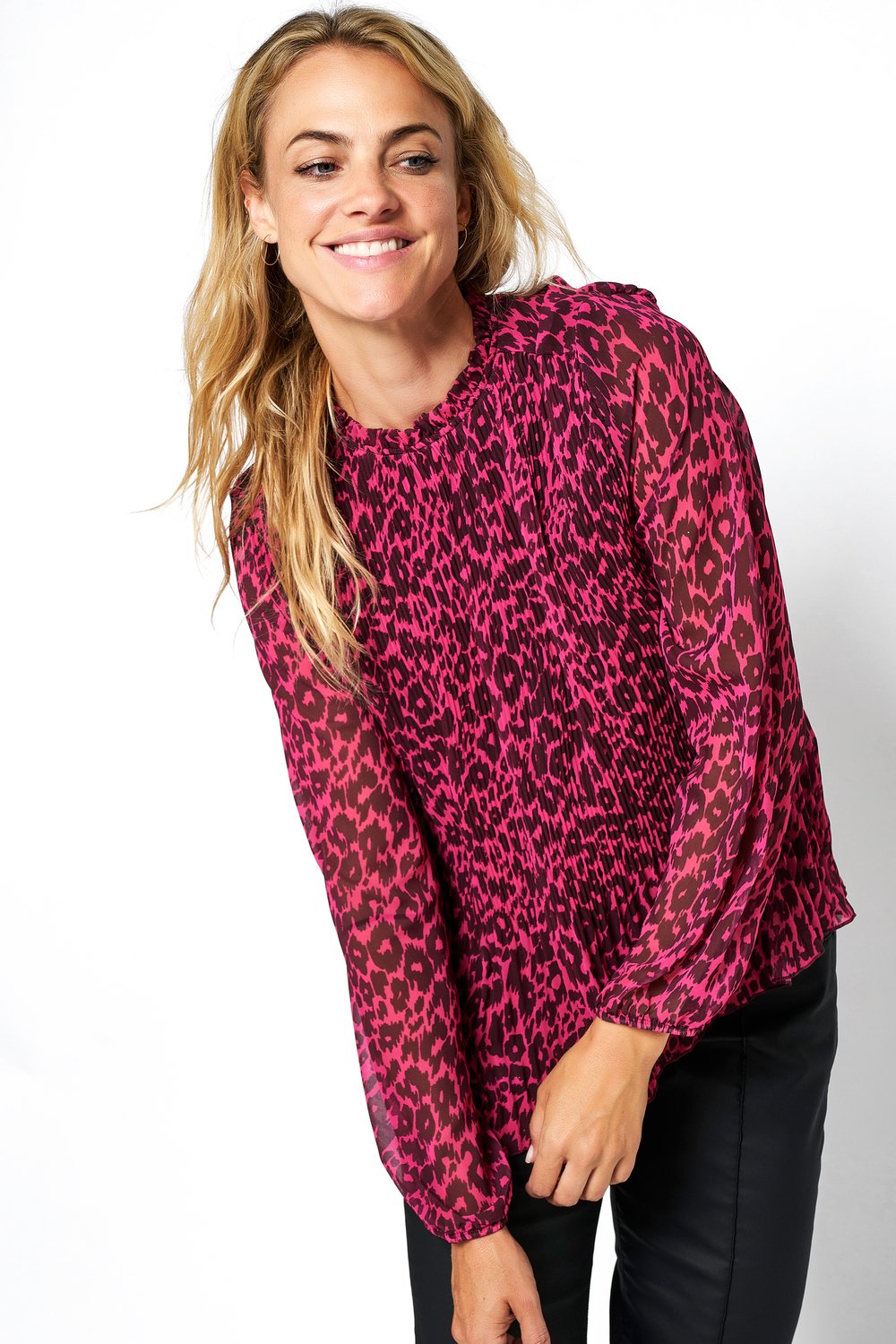 Chiffon blouse with leo print | Style »Amalie« pink