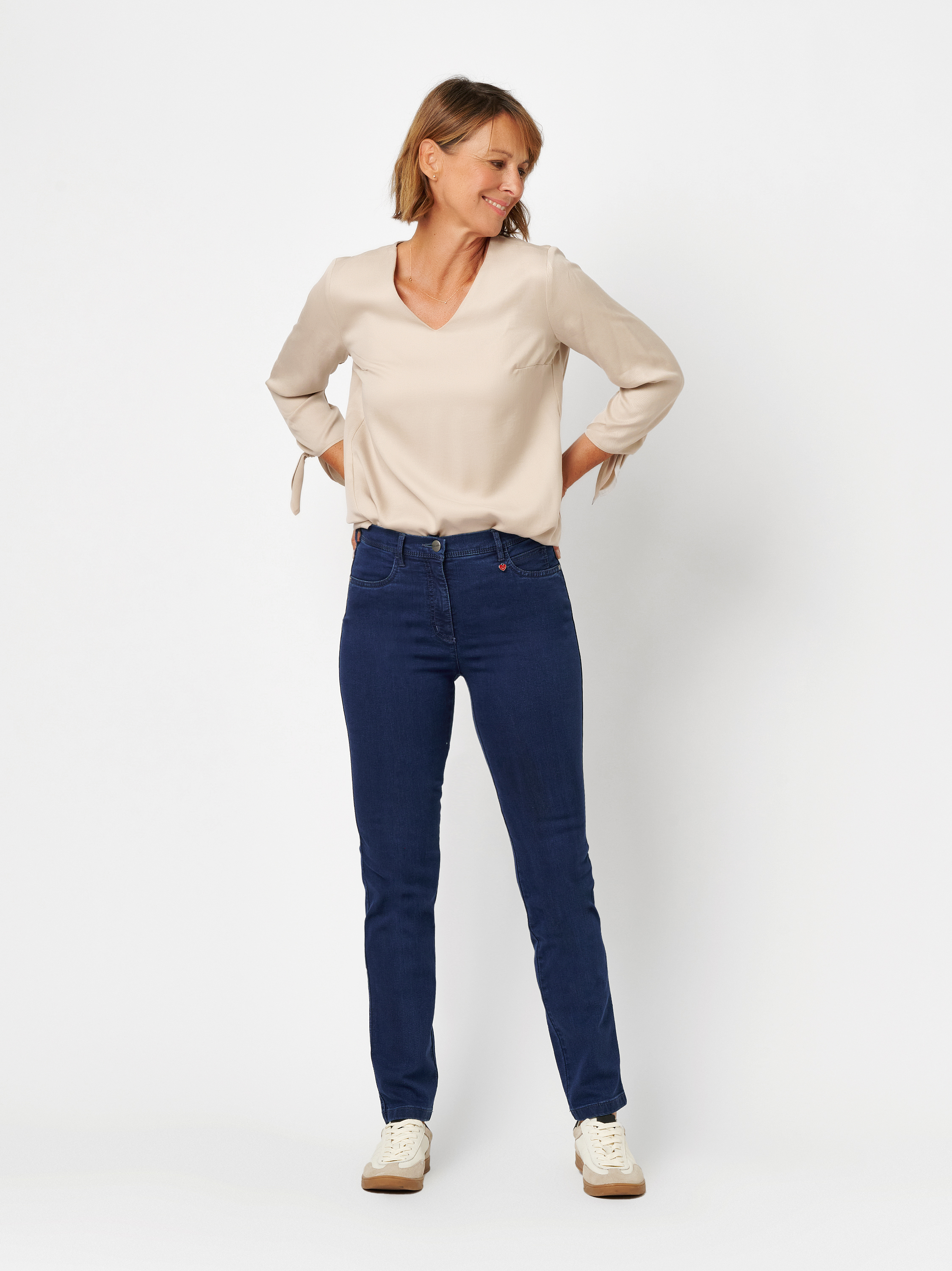Womens trousers Meine beste Freundin Slim in mid blue, slim 5-pocket pants, front view worn by model