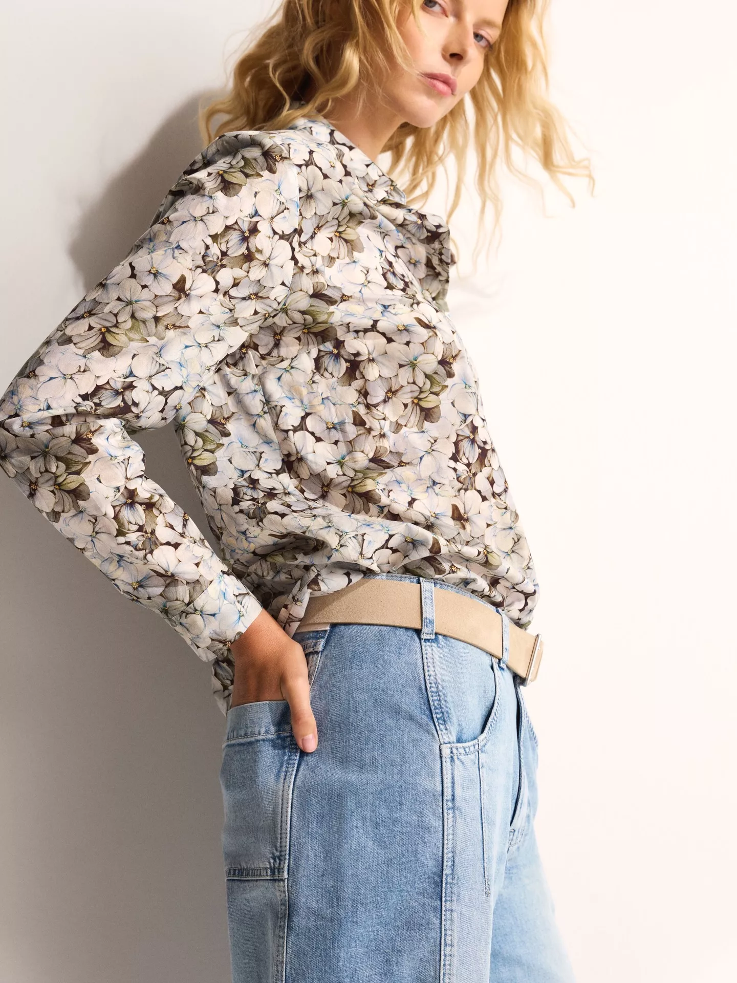 Softer Denim, florale Prints - so fühlt sich der Start in die neue Saison an.

#TONIFashion #freshstart