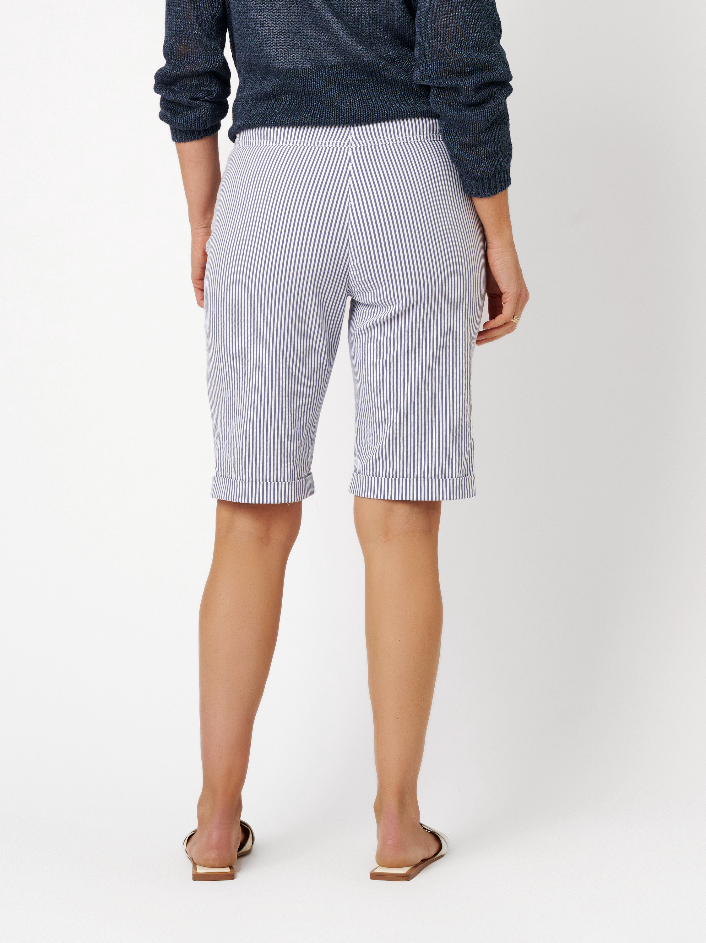 Womens shorts Meine beste Freundin Bermuda in blue / white, striped bermuda shorts made of airy seersucker, back view worn by model