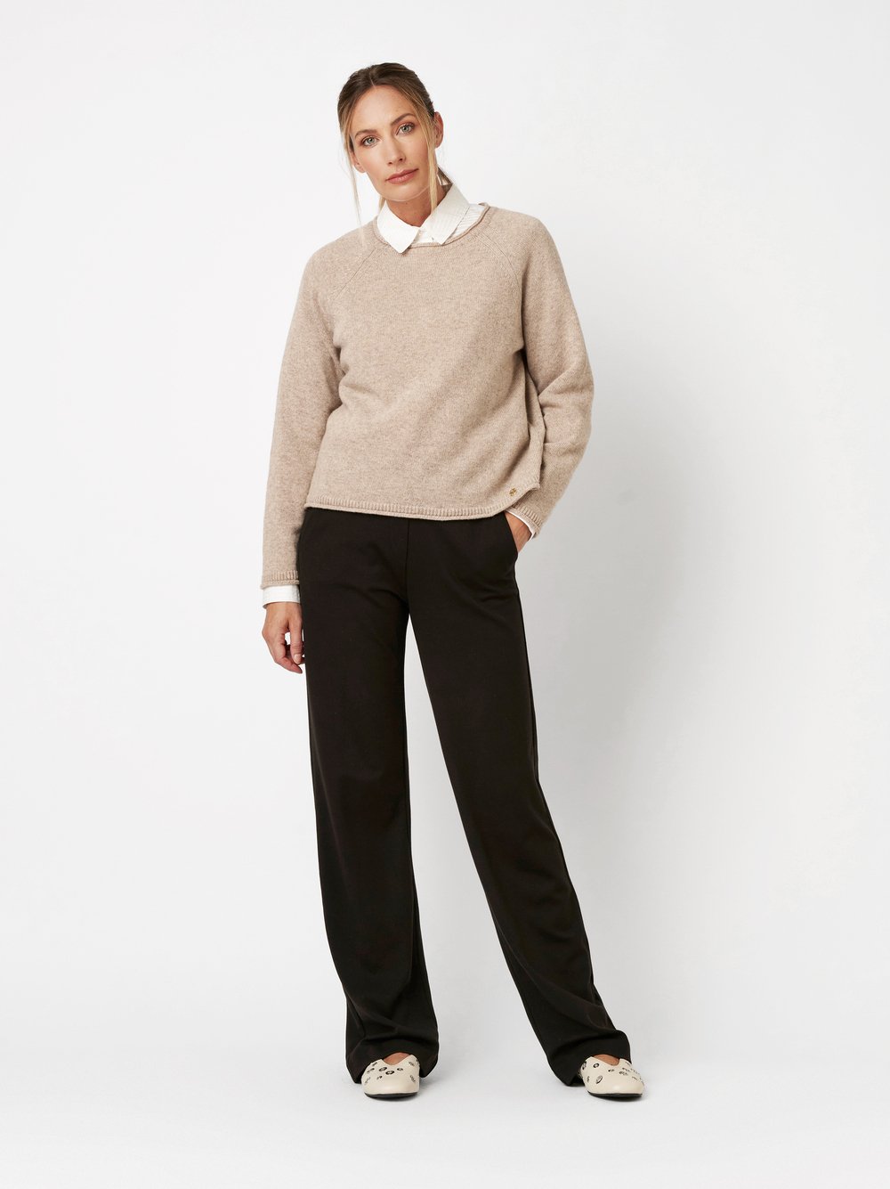 Hose Jenny dark brown Outfitansicht Hose Jenny dark brown Outfitansicht