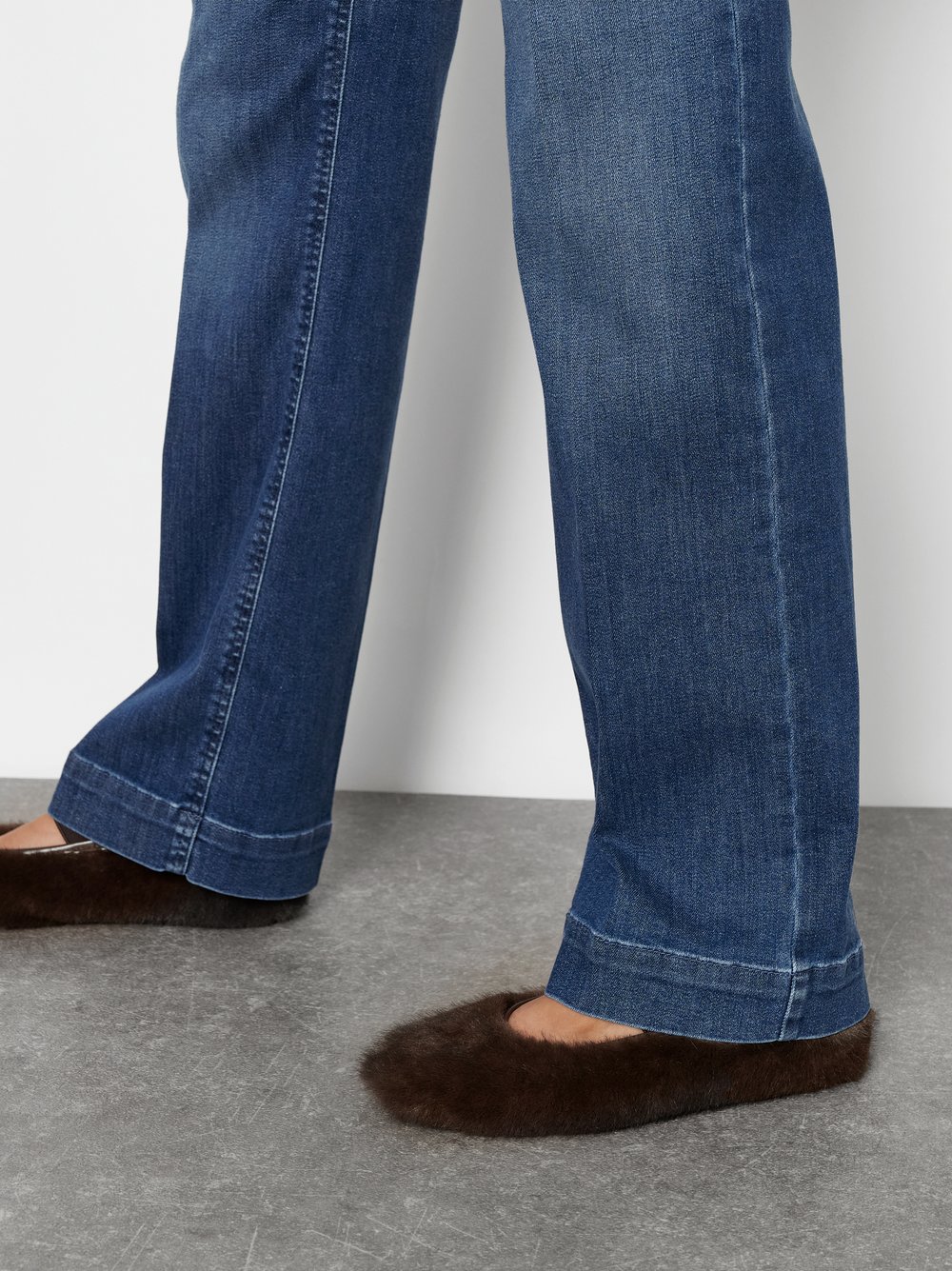 Damenhose Jenny Wide in Mid Blue Used, wide-Leg Jeans mit sportivem Bund, zweite Detailansicht