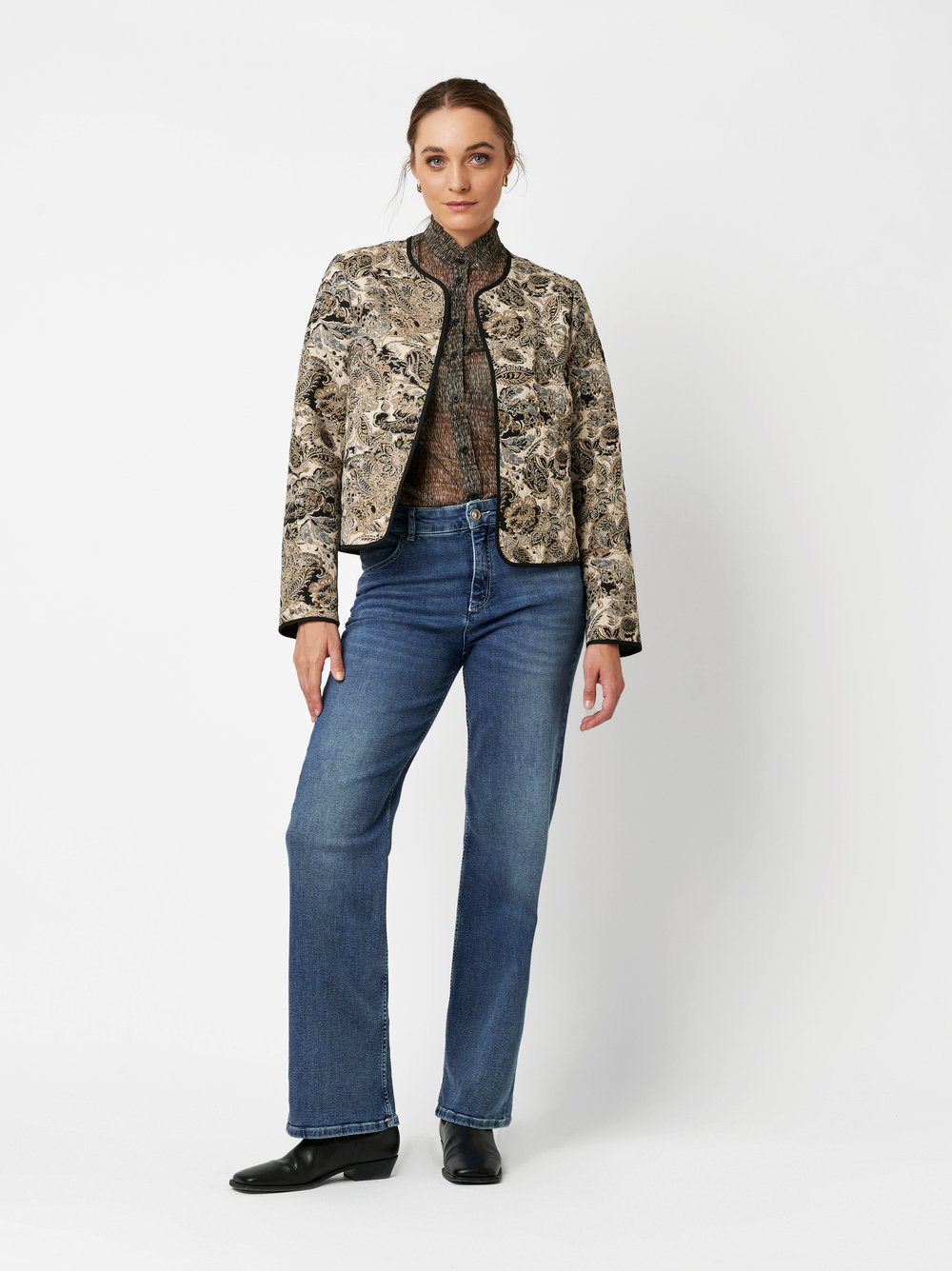 Jacke Karla nature/black Outfitansicht Jacke Karla nature/black Outfitansicht