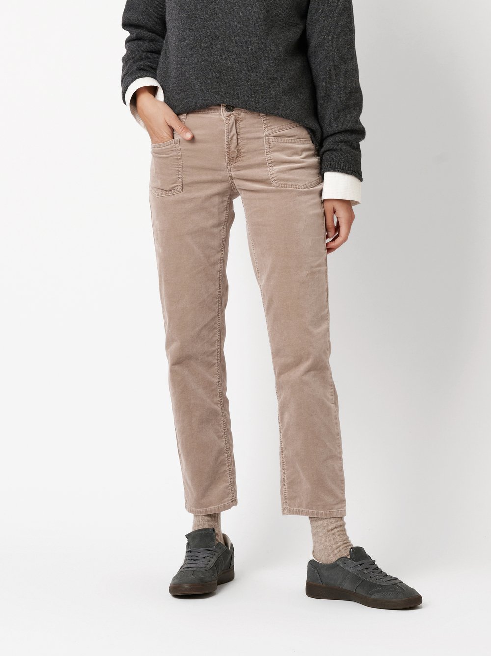 Hose Ella light brown Vorderansicht