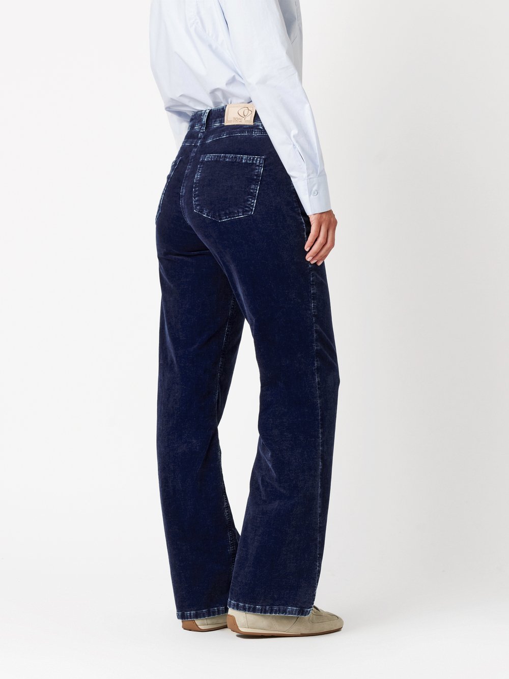 Trousers Liv blue rear view