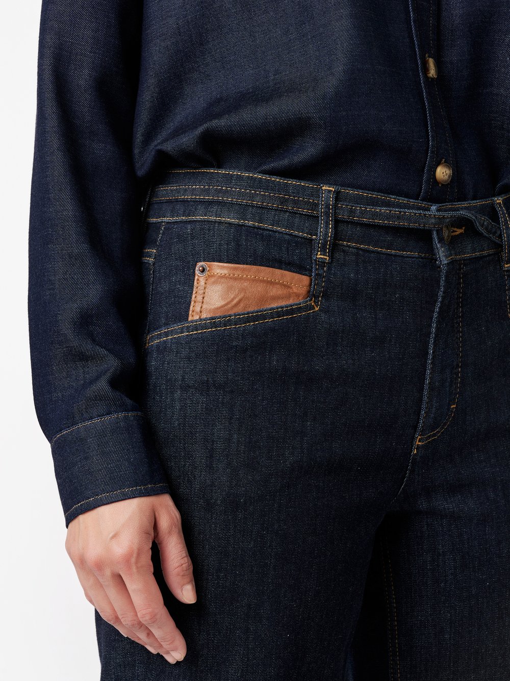 Jeans Liv rinsed blue detail view Jeans Liv rinsed blue detail view