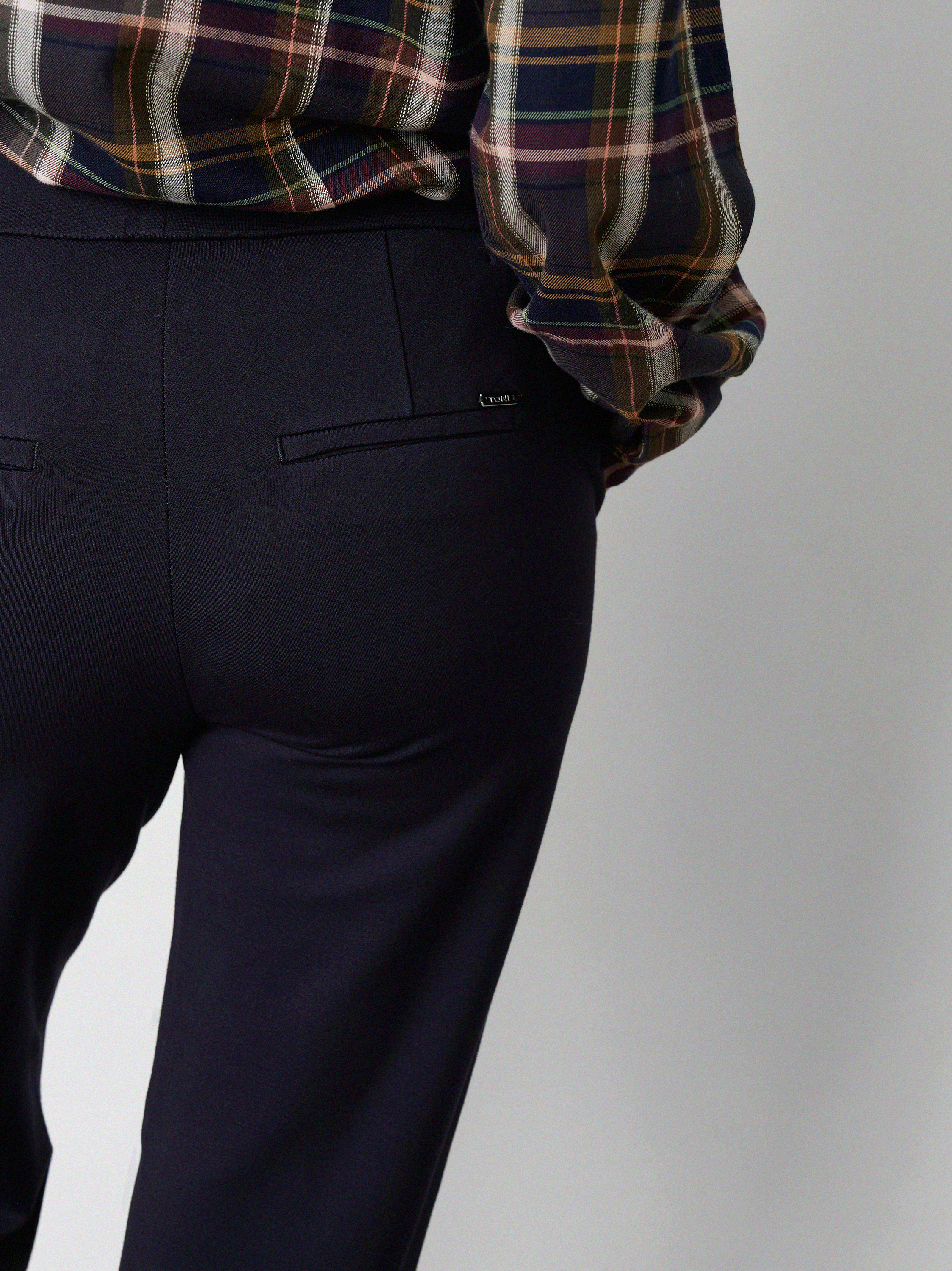 Womens trousers Jenny Wide in Navy, wide-leg jersey trousers, detail view