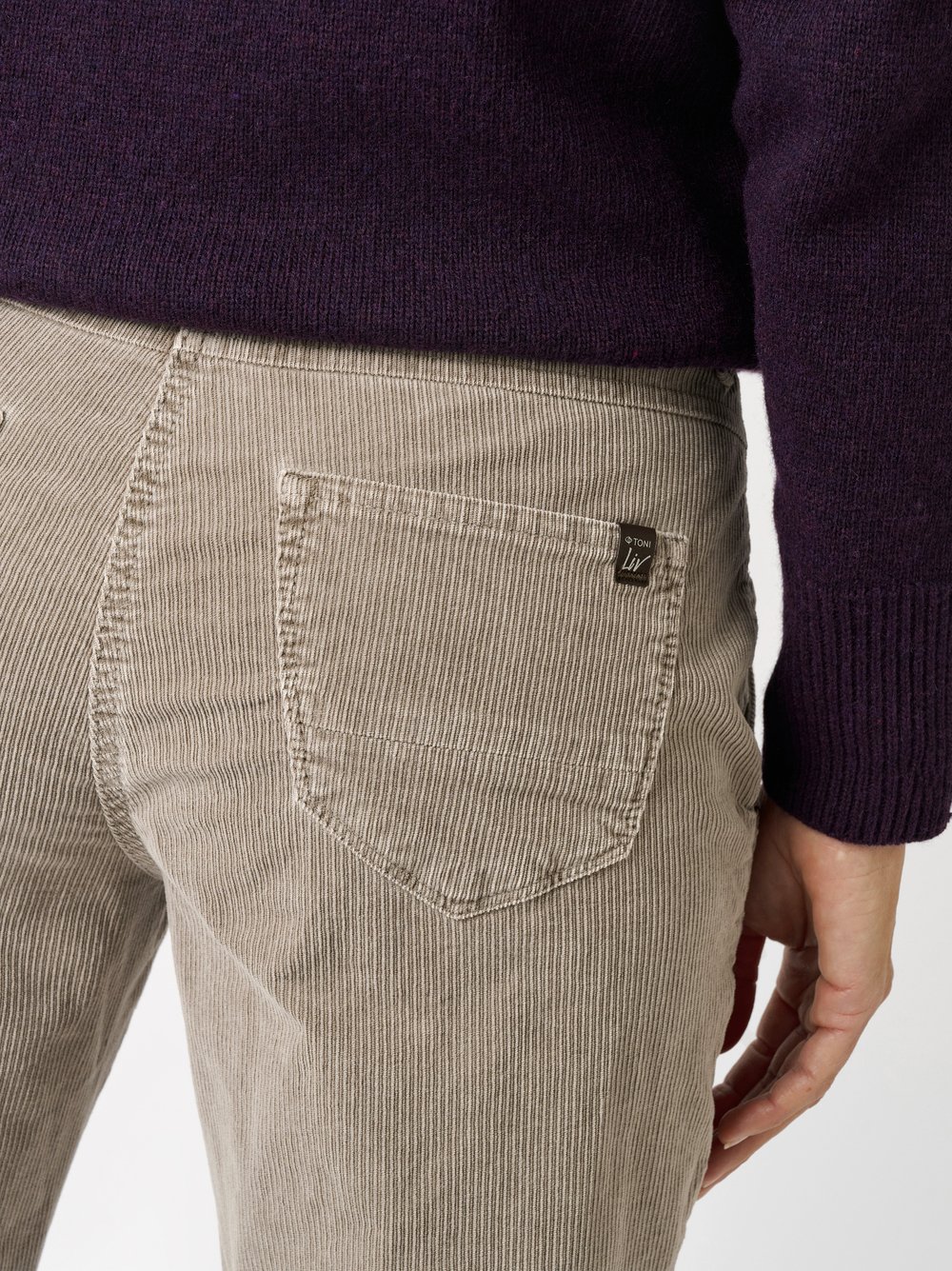 Hose Liv taupe Detailansicht