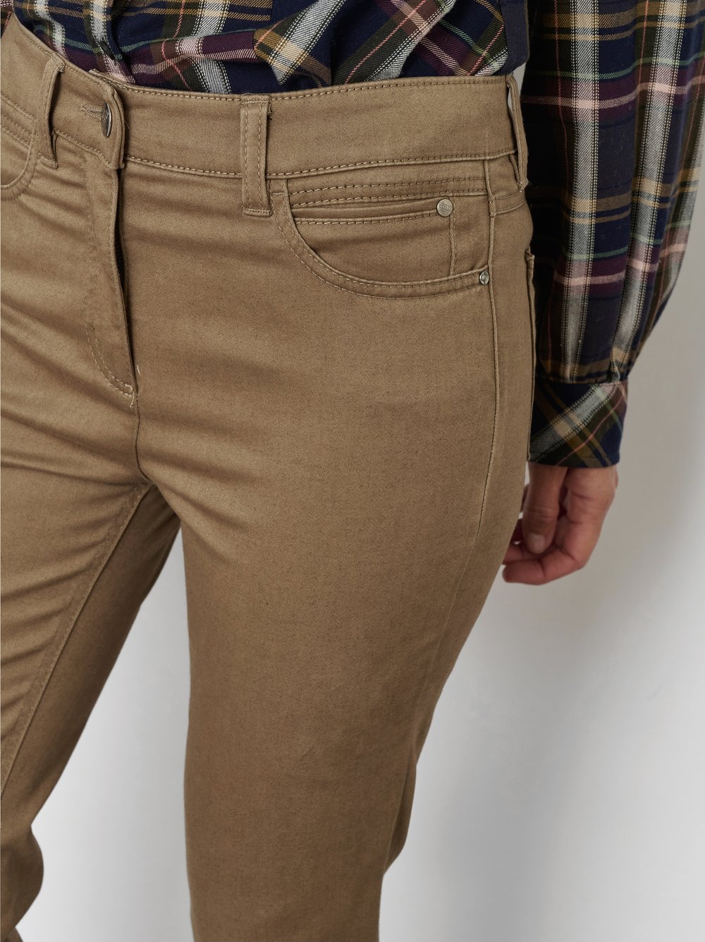 High-Waist Hose aus warmem Baumwollstretch | Style »Be Loved« Braun