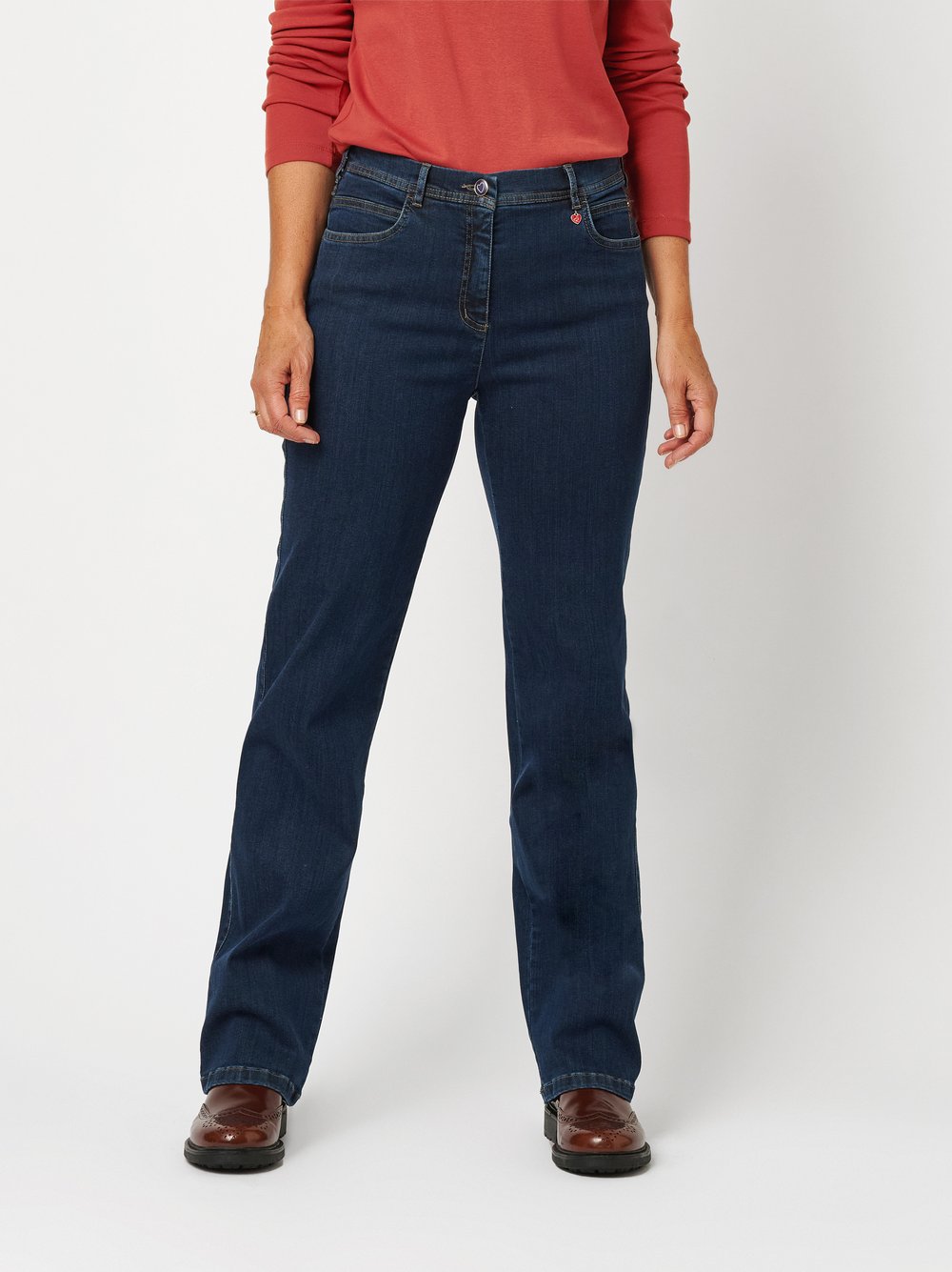 Damenjeans Meine beste Freundin in Dark Blue, straight-Fit Jeans, Frontansicht am Model getragen