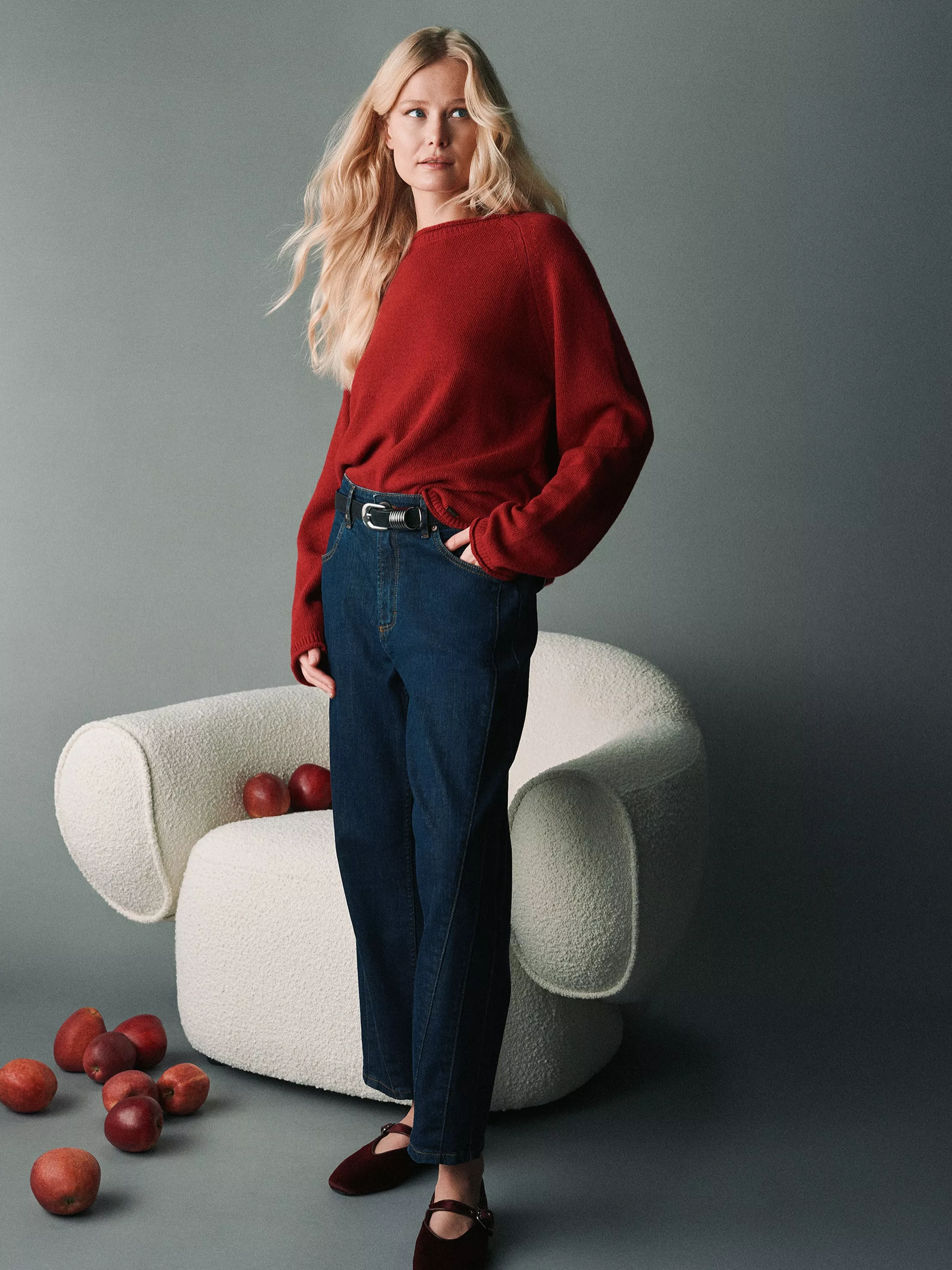 Rot ist Trend. Raw Denim auch. Zusammen unschlagbar.

#TONIFashion #simplythebest