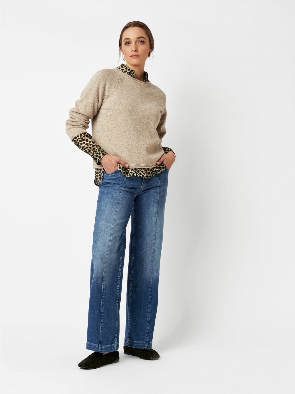 Jeans Ella mid blue Outfitansicht