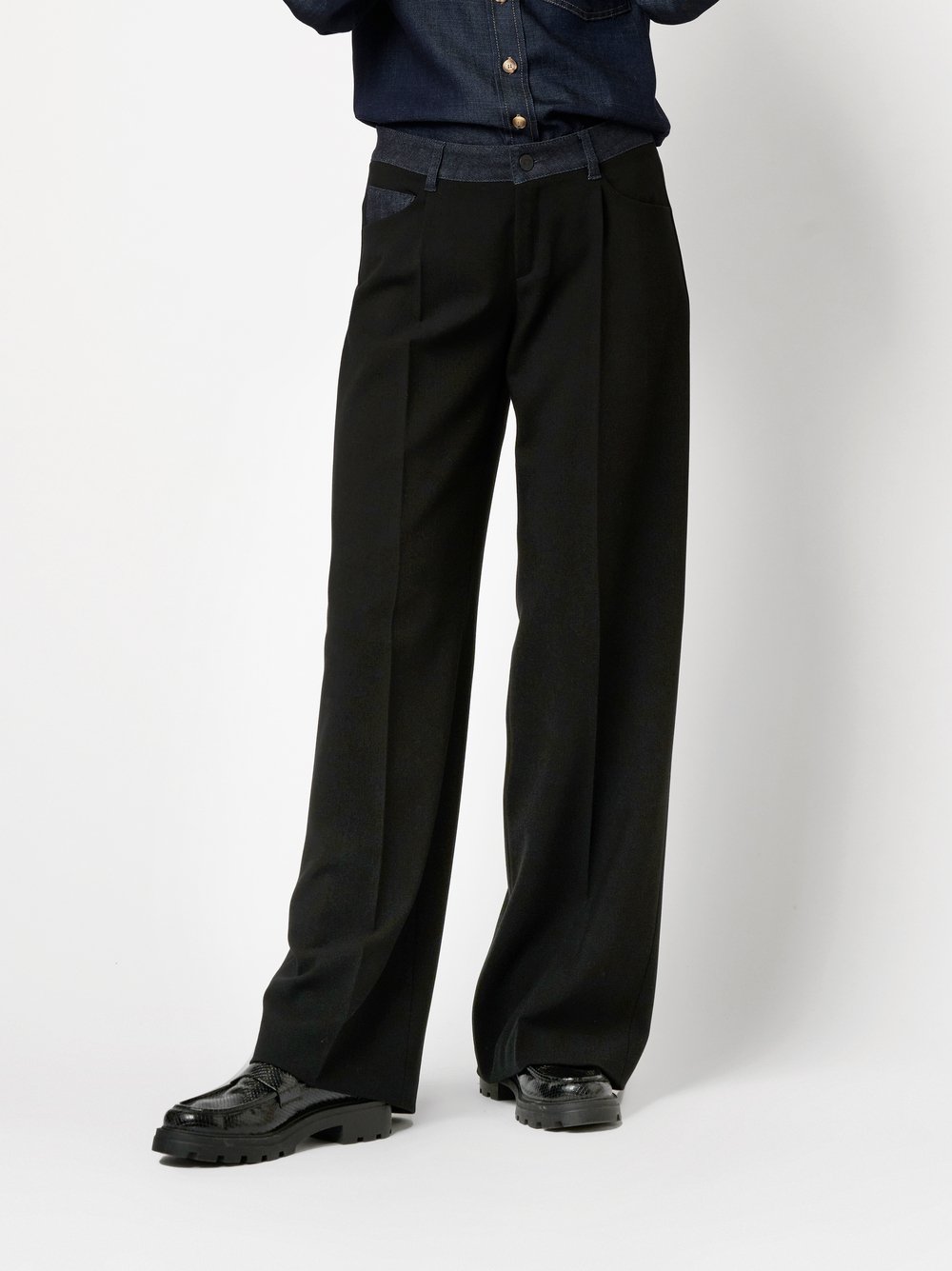 Hose Elli black Vorderansicht Hose Elli black Vorderansicht