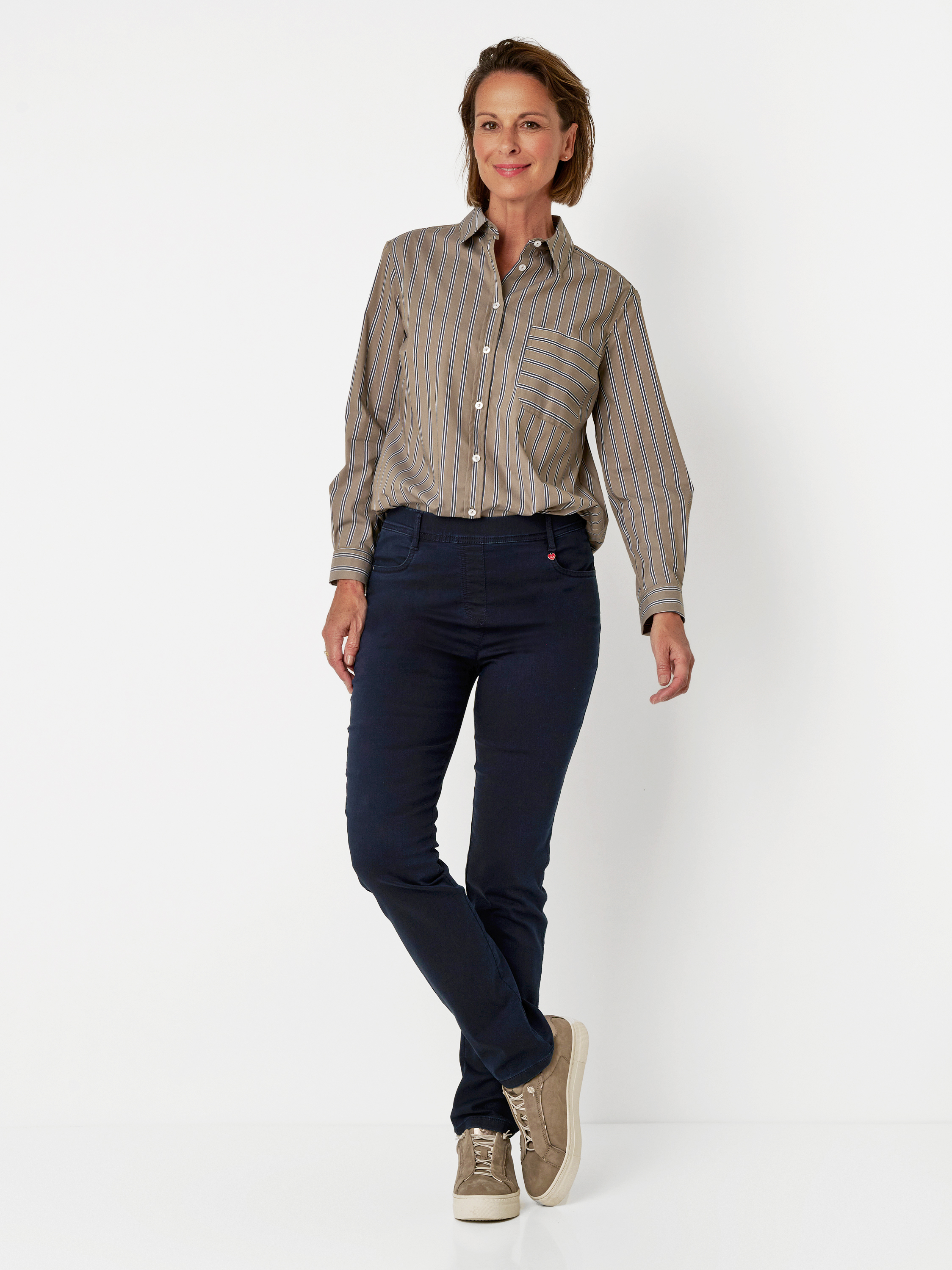 Trousers Alice dark blue outfit view Trousers Alice dark blue outfit view