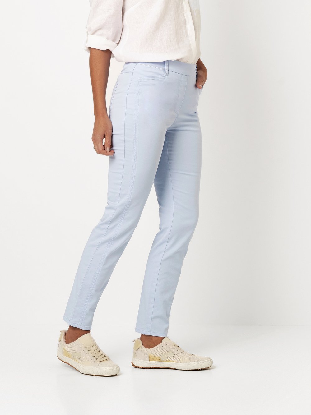 Hose Alice light blue Vorderansicht
