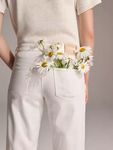 d8463145fca2193585833797c6ef6dc8